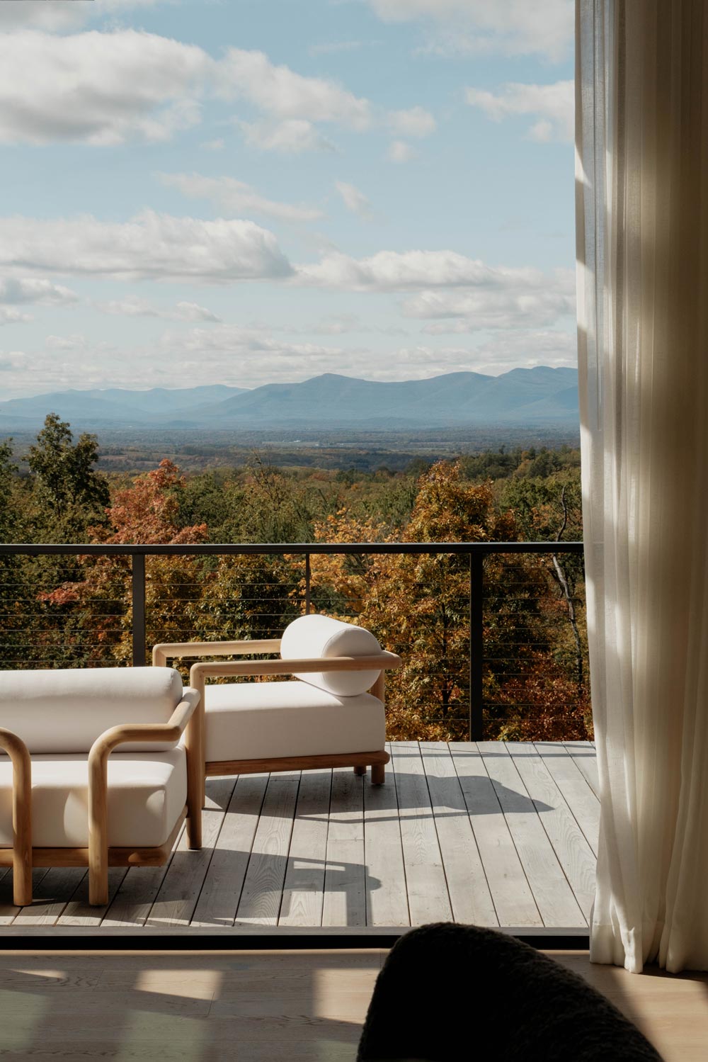 catskill mountain views from custom modern home design